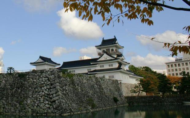 写真：富山城