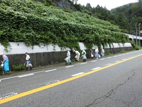 写真：清掃中の様子2