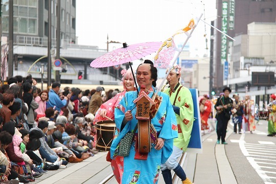 写真：大パレードの様子