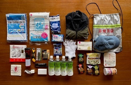 写真:非常用袋の中身