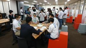 写真：令和2年度「とやま未来共創会議」の様子2