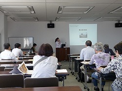 写真：講座の様子1