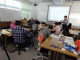 写真：講座の様子2