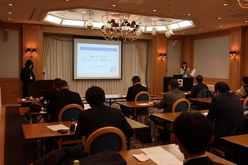 写真：配置員講習会の様子1