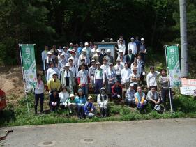 写真：平成25年5月18日「森づくり活動」の様子4
