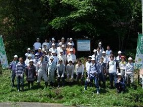 写真：平成24年5月19日「森づくり活動」の様子3