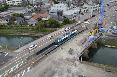 写真：八田橋施工状況2016年10月