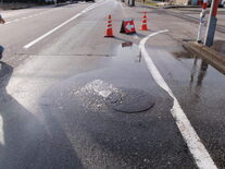 写真：道路に下水が逆流