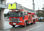 写真：大型高所放水車