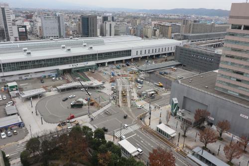 写真：2019年11月撮影　富山駅北口駅前広場