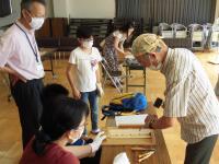 写真:親子木彫教室2