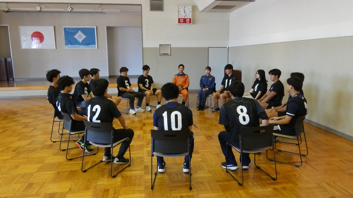 庁舎見学・車両見学・座談会