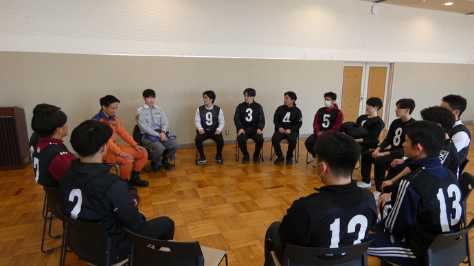 庁舎見学・車両見学・座談会