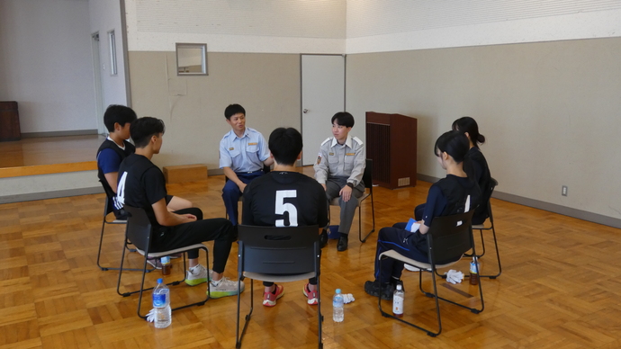 庁舎見学・車両見学・座談会