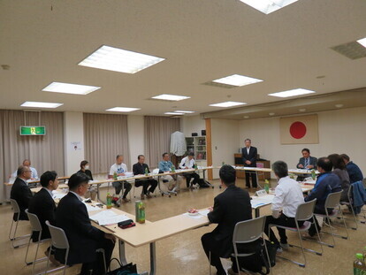 写真：第1回統合検討協議会の様子