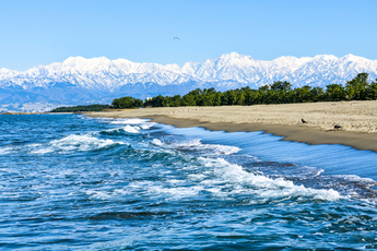 写真（岩瀬浜）