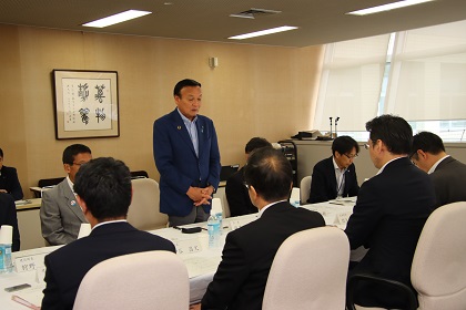 北陸地方整備局長との懇談会に出席する藤井市長