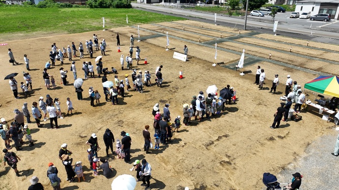 6月29日　和合公園予定地での種まきの様子