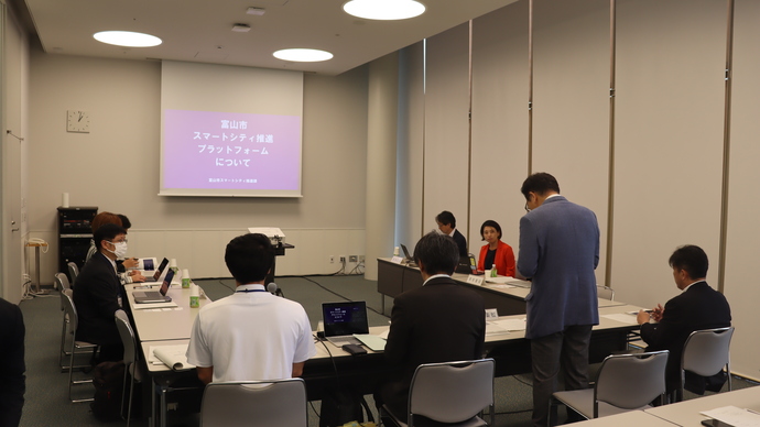 運営委員会写真