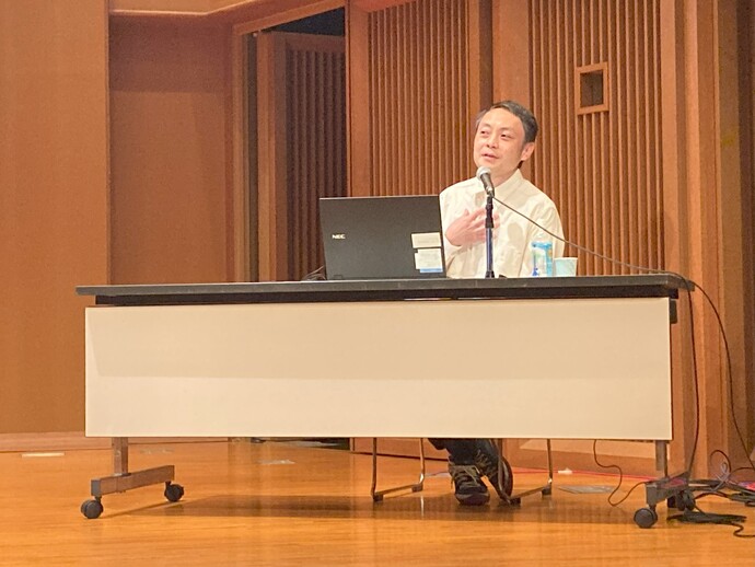 講師の明石博之さん