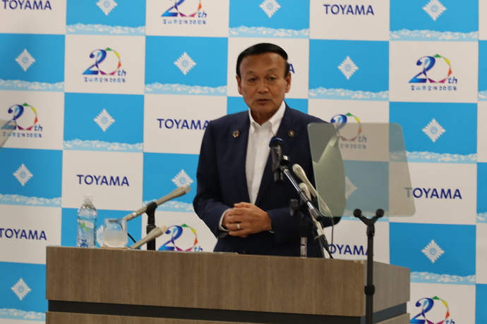 写真：定例記者会見 令和7年7月15日