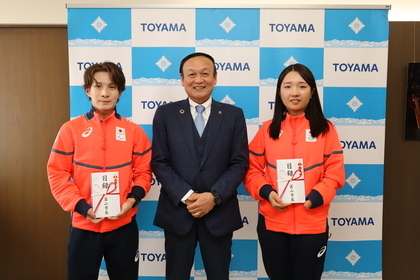 ミラノ・コルティナ2026冬季パラリンピック パラクロスカントリースキー競技出場選手の表敬訪問を受ける藤井市長【2026年3月26日】