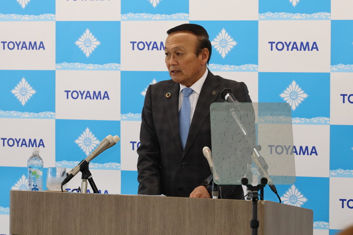 写真:定例記者会見 令和8年4月16日