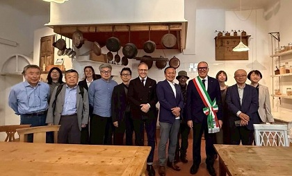 イチフにて、 富山市物産振興会の皆さんと
