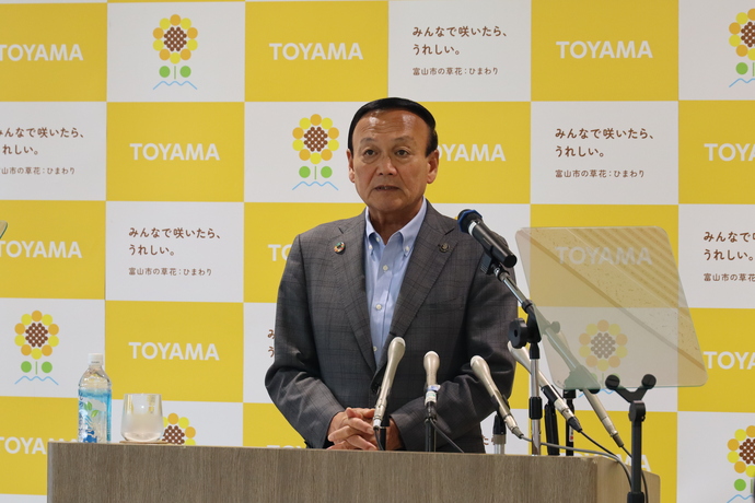 写真:定例記者会見 令和8年8月6日